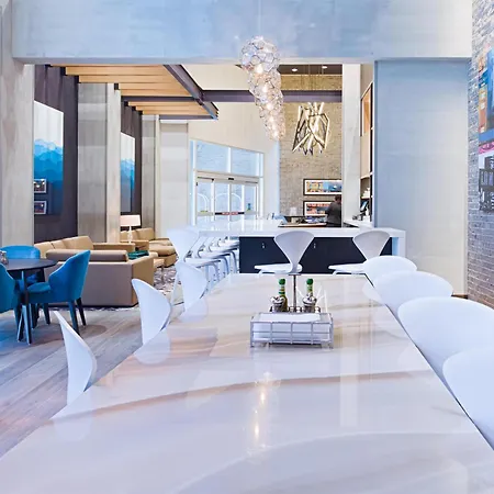 Hyatt Place Long Island City-3